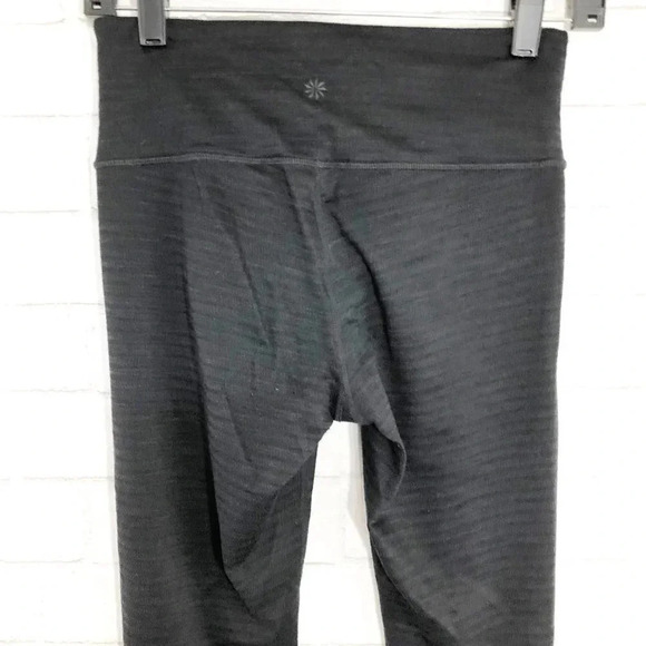Athleta Black Cropped Leggings Tights Size Women's Size XS - Picture 3 of 9